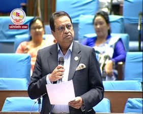 चौतर्फी संकटका बाबजूद परिणाममुखी बजेट ल्याउन अर्थमन्त्रीलाई विनोद चौधरीको सुझाव